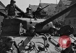 Image Le jour de la VICTOIRE EN EUROPE Weiden Allemagne, 1945, de la seconde 12 séquences d'archives historiques vidéo 65675046984