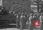 Image Le jour de la VICTOIRE EN EUROPE Weiden Allemagne, 1945, de la seconde 16 séquences d'archives historiques vidéo 65675046984