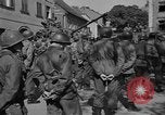 Image Le jour de la VICTOIRE EN EUROPE Weiden Allemagne, 1945, de la seconde 36 séquences d'archives historiques vidéo 65675046984
