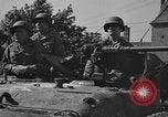 Image Le jour de la VICTOIRE EN EUROPE Weiden Allemagne, 1945, de la seconde 57 séquences d'archives historiques vidéo 65675046984