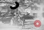 Standbild American 9 Panzerdivision Weiden Deutschland, 1945, aus Sekunde 1 historischem Filmmaterial Videoclip 65675046985