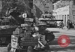 Standbild American 9 Panzerdivision Weiden Deutschland, 1945, aus Sekunde 14 historischem Filmmaterial Videoclip 65675046985