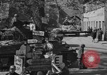 Standbild American 9 Panzerdivision Weiden Deutschland, 1945, aus Sekunde 31 historischem Filmmaterial Videoclip 65675046985