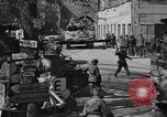 Standbild American 9 Panzerdivision Weiden Deutschland, 1945, aus Sekunde 37 historischem Filmmaterial Videoclip 65675046985