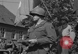 Image Seconde Guerre Mondiale Victoire en Europe Weiden Allemagne, 1945, de la seconde 4 séquences d'archives historiques vidéo 65675046986