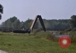 Standbild Schützenpanzer Panzing Deutschland, 1971, aus Sekunde 14 historischem Filmmaterial Videoclip 65675046997
