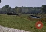Standbild Schützenpanzer Panzing Deutschland, 1971, aus Sekunde 29 historischem Filmmaterial Videoclip 65675046997