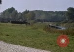 Standbild Schützenpanzer Panzing Deutschland, 1971, aus Sekunde 33 historischem Filmmaterial Videoclip 65675046997