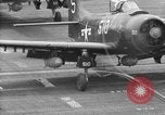 Standbild USS Valley Forge CV-45 Pazifischer Ozean, 1950, aus Sekunde 19 historischem Filmmaterial Videoclip 65675047000