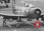 Standbild USS Valley Forge CV-45 Pazifischer Ozean, 1950, aus Sekunde 35 historischem Filmmaterial Videoclip 65675047000