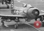 Standbild USS Valley Forge CV-45 Pazifischer Ozean, 1950, aus Sekunde 36 historischem Filmmaterial Videoclip 65675047000