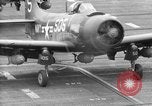 Standbild USS Valley Forge CV-45 Pazifischer Ozean, 1950, aus Sekunde 44 historischem Filmmaterial Videoclip 65675047000
