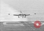 Standbild USS Valley Forge Pazifik, 1950, aus Sekunde 15 historischem Filmmaterial Videoclip 65675047001