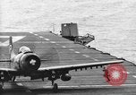 Standbild USS Valley Forge Pazifik, 1950, aus Sekunde 28 historischem Filmmaterial Videoclip 65675047002