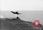 Image USS Valley Forge Océan Pacifique, 1950, de la seconde 23 séquences d'archives historiques vidéo 65675047003