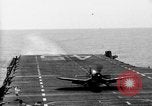 Image USS Valley Forge Océan Pacifique, 1950, de la seconde 38 séquences d'archives historiques vidéo 65675047003