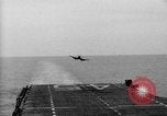 Image USS Valley Forge Océan Pacifique, 1950, de la seconde 58 séquences d'archives historiques vidéo 65675047003