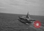 Image USS Valley Forge CV-45 Caraïbes, 1956, de la seconde 12 séquences d'archives historiques vidéo 65675047025