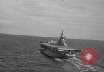Image USS Valley Forge CV-45 Caraïbes, 1956, de la seconde 13 séquences d'archives historiques vidéo 65675047025