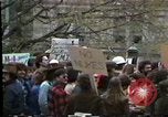 Immagine di Riunione di protesta Pennsylvania United States USA, 1979, secondo 45 filmato di repertorio 65675047059