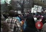 Image réunion de protestation Harrisburg Pennsylvania USA, 1979, de la seconde 26 séquences d'archives historiques vidéo 65675047060