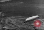 Immagine di Hindenburg Zeppelin Lakehurst New Jersey USA, 1936, secondo 60 filmato di repertorio 65675047068