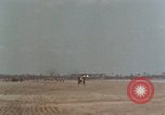 Standbild b-52 Stratofortress Bomber Ankunft am U-Tapao Air Base Thailand, 1967, aus Sekunde 39 historischem Filmmaterial Videoclip 65675047098