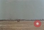 Standbild b-52 Stratofortress Bomber Ankunft am U-Tapao Air Base Thailand, 1967, aus Sekunde 41 historischem Filmmaterial Videoclip 65675047098