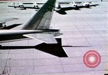 Standbild B-52-Bomber Nebraska United States USA, 1960, aus Sekunde 13 historischem Filmmaterial Videoclip 65675047103