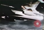 Standbild B-52-Bomber Nebraska United States USA, 1960, aus Sekunde 32 historischem Filmmaterial Videoclip 65675047103