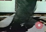 Standbild Strategic Air Command B-47 Bomber Besatzungen reagieren auf eine Warnung Nebraska United States USA, 1960, aus Sekunde 15 historischem Filmmaterial Videoclip 65675047105