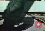Standbild Strategic Air Command B-47 Bomber Besatzungen reagieren auf eine Warnung Nebraska United States USA, 1960, aus Sekunde 17 historischem Filmmaterial Videoclip 65675047105