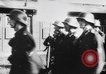 Immagine di Gli internati italiani Germania, 1944, secondo 59 filmato di repertorio 65675047122