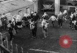 Standbild Slawischen Festival in Serbien Europa, 1944, aus Sekunde 33 historischem Filmmaterial Videoclip 65675047126