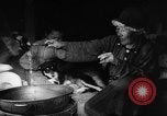 Standbild Einheimische Nomaden der Altai Berge Zentralasien, 1944, aus Sekunde 18 historischem Filmmaterial Videoclip 65675047134