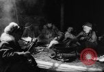 Standbild Einheimische Nomaden der Altai Berge Zentralasien, 1944, aus Sekunde 30 historischem Filmmaterial Videoclip 65675047134