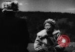 Standbild Rinder in den Feldern Zentralasien, 1944, aus Sekunde 54 historischem Filmmaterial Videoclip 65675047135