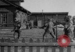 Standbild Japanische Truppen in Sibirien Wladiwostok Russland, 1918, aus Sekunde 42 historischem Filmmaterial Videoclip 65675047143