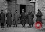 Standbild Tschechische Legionen in Wladiwostok Sibirien Russland, 1918, aus Sekunde 57 historischem Filmmaterial Videoclip 65675047144