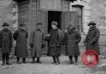 Standbild Tschechische Legionen in Wladiwostok Sibirien Russland, 1918, aus Sekunde 61 historischem Filmmaterial Videoclip 65675047144