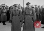 Standbild Tschechische Legion Generäle Sibirien Russland, 1918, aus Sekunde 7 historischem Filmmaterial Videoclip 65675047146