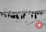 Standbild White Russian Flüchtlinge Sibirien Russland, 1918, aus Sekunde 14 historischem Filmmaterial Videoclip 65675047149