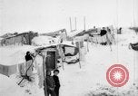 Standbild White Russian Flüchtlinge Sibirien Russland, 1918, aus Sekunde 57 historischem Filmmaterial Videoclip 65675047149