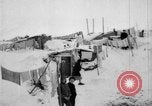 Standbild White Russian Flüchtlinge Sibirien Russland, 1918, aus Sekunde 59 historischem Filmmaterial Videoclip 65675047149