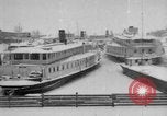 Immagine di Navi congelata al dock La Siberia Russia, 1918, secondo 15 filmato di repertorio 65675047150