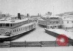 Immagine di Navi congelata al dock La Siberia Russia, 1918, secondo 17 filmato di repertorio 65675047150