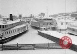 Immagine di Navi congelata al dock La Siberia Russia, 1918, secondo 19 filmato di repertorio 65675047150