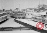 Immagine di Navi congelata al dock La Siberia Russia, 1918, secondo 23 filmato di repertorio 65675047150