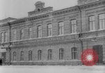Immagine di Coinvolgimento DEGLI STATI UNITI nella guerra civile russa Irkutsk Russia, 1918, secondo 17 filmato di repertorio 65675047164