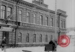 Immagine di Coinvolgimento DEGLI STATI UNITI nella guerra civile russa Irkutsk Russia, 1918, secondo 27 filmato di repertorio 65675047164